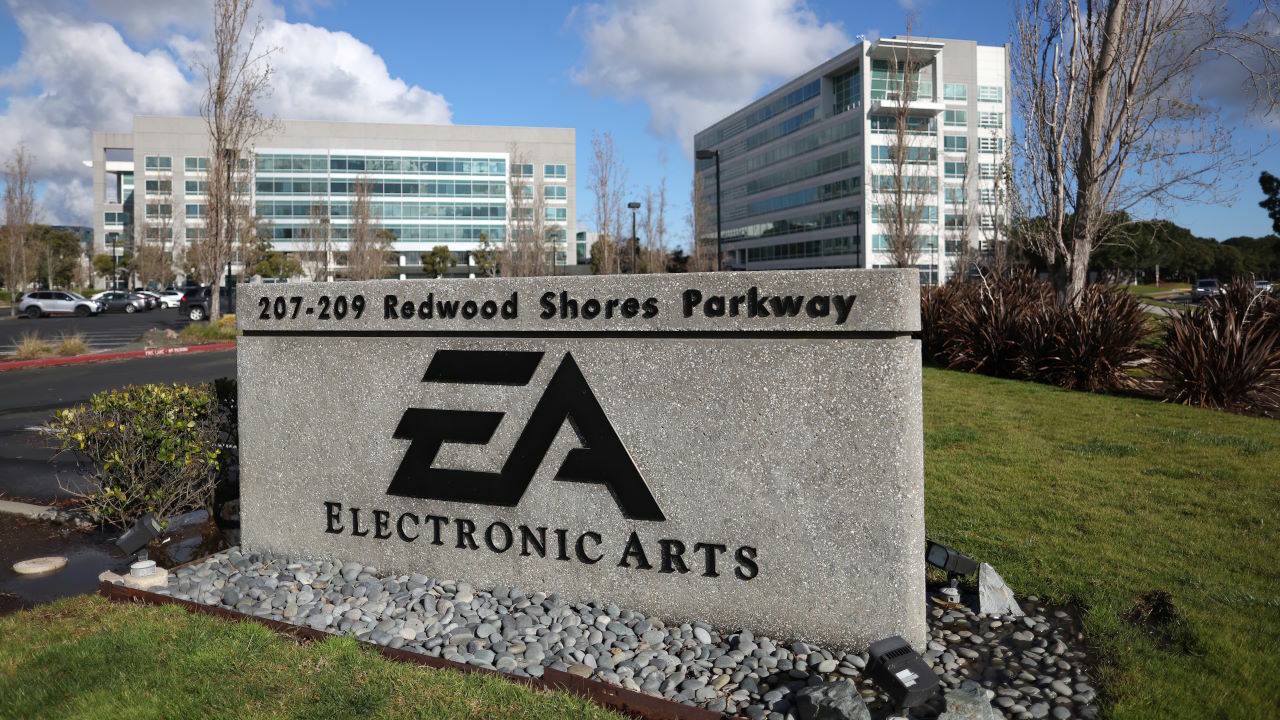 Electronic Arts Announces Split of EA Sports and EA Games